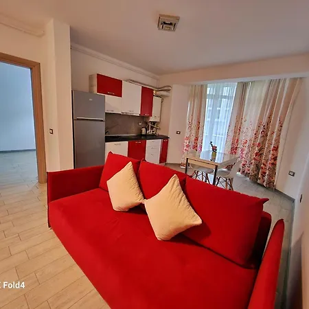 Sea Breeze - Pool & Sauna Gym Heated Pool Apartment *